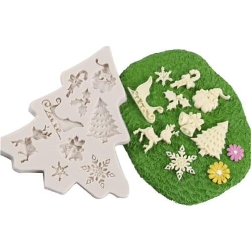 1PC Mix Christmas Tree Deer Snowflake Resin Liquid Silicone Combination Molds Necklace Pendant Making Jewelry Accessories DIY