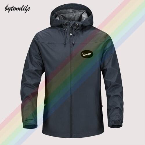 2021 Hot Sale Vespa White Logo Motorcycle Outdoor Mountaineering Windproof Jacket Hooded Comfortable Unisex Fashion High Quality