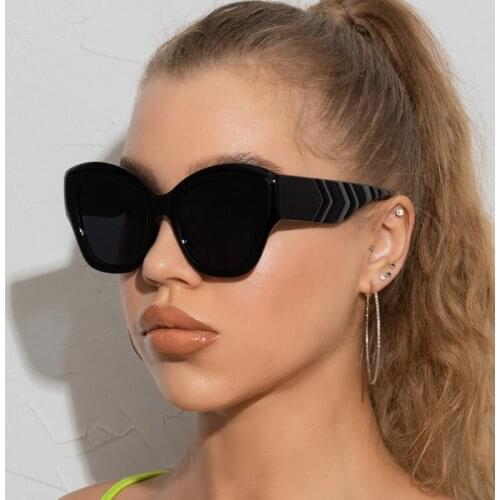 Ins Classic Big Cat Eye Sunglasses Women Brand Designer Vintage Sexy Oversized Sun Glasses Shadow Oculos