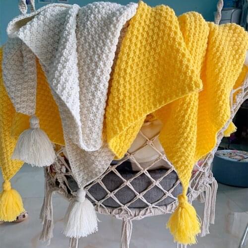 Office Blanket Nordic Tassel Knitted Ball Air-Conditioned Room Shawl Sofa Bed Leisure Quilt Sleeping Coverlet 110x240cm