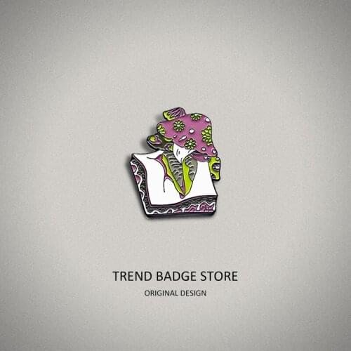 Lips Spit Out Flowers Brooches For Womens Clothing Bag Badge , Colorful Mushrooms Pins Metal For Backpack