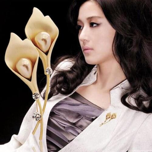 Brooches Fashion Women Brooch Pin Tulip Shape Faux Pearl Inlaid Brooch Pin Dress Suit Collar Badge Womans accesories