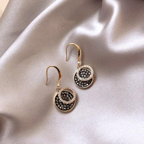 Classic Laminated Black Crystal Wafer Pendant Drop Earrings For Woman Korean Fashion Jewelry Party Girl’s Luxury Sexy Earrings