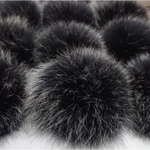 Wholesale Black Dyed 20pcs/lot Silver Fox Fur Pom pom 14cm Genuine Fur Balls Pompoms For Knitted Beanies Skullies Caps Hats