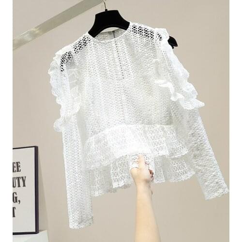 Womens Shirt 2020 Autumn Fashion Design Ruffles Stitching Off-Shoulder Cool Crocheted Hollow Lace Shirt Woman Blouses Blusas