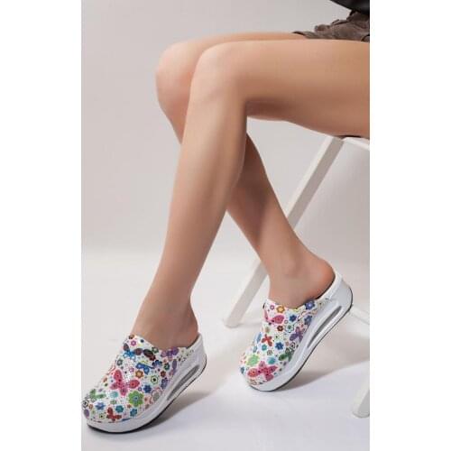 Lady swagger based patterned casual orthopedic Sabo slippers models Doctor Nurse hospital home high heels
