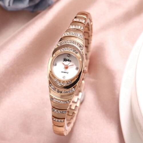 Top Brand Fashion Diamond Ladies Quartz Watch Luxury Crystal Women Bracelet Watches Steel Female Wristwatch Montre Femme Relogio