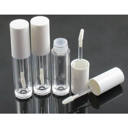 200pcs 5ml Plastic Empty Lip Gloss Tubes Containers, Clear Refillable Lip Balm Bottles with Rubber Inserts