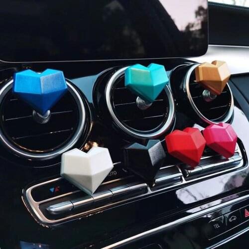 Creative Gypsum Geometry Love Car Air Freshener Perfume Clip Fragrance Diffuser Auto Interior Decoration Aromatherapy Ornaments