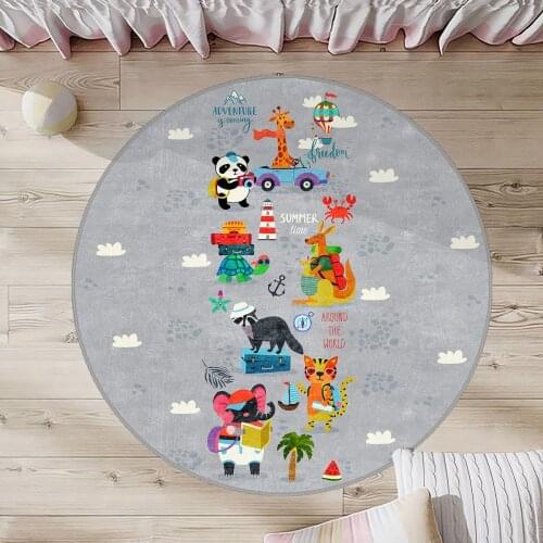 Gri Yuvarlak Çocuk Odası Halısı panda zürafa kanguru rakun fil çita bulut ağaç