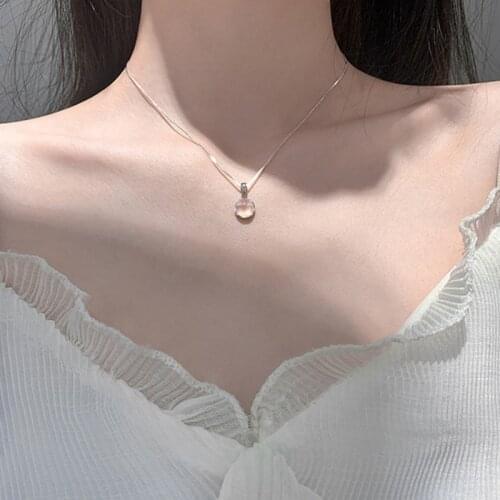 Trendy Moonstone Chalcedony Pendant Necklace Luxury Lady Fashion Design Jewelry Clavicle Chain Short Necklace Gift Free Shipping