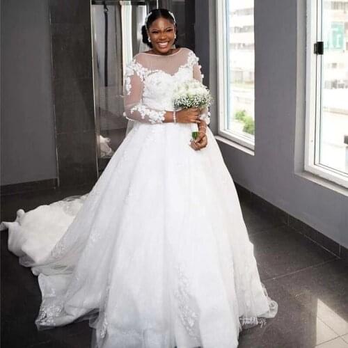 New Scoop Neckline Vestido De Noiva Fashion Long Sleeves Wedding Gowns Sweep Train Lace Appliques Elegant Formal Bride Dress