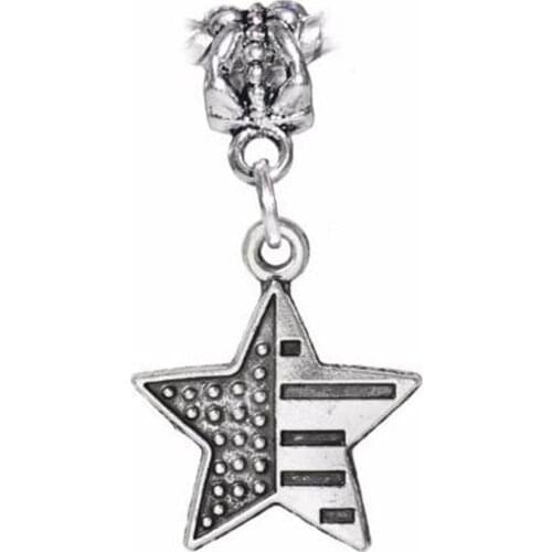100pcs Zinc Alloy American Flag Star USA Patriotic America Charms Pendants fits European Bracelets 36 mm x 20 mm A12302