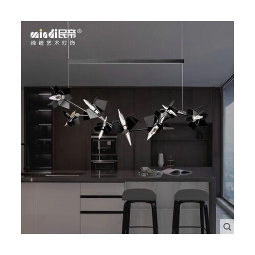 Post-modern luxury bar decoration chandelier restaurant model room has a sense of design simple process laminated crystal lamp