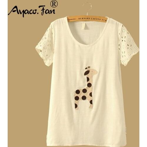 2019 Women Japanese School Style Summer T-Shirts Hollow Out Short Sleeve Shirts Embroidered Giraffe Women Fitted Cotton T-Shirts