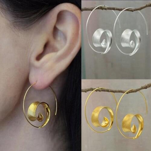 Trendy Gold Silver Color Women Hoop Earrings New Trend Retro Round Spiral Earrings Graceful Girl Earring Statement Jewelry