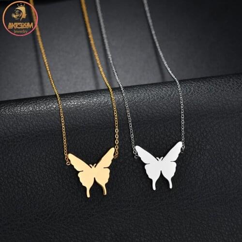 Akizoom Cute Lovely Stainless Steel Butterfly Pendant Necklace For Women Simple Golden Color Insect Necklace Fashion Jewelry