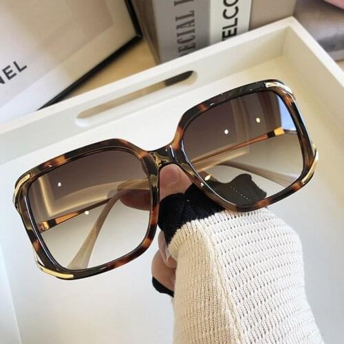 Famous Brand Square Sunglasses Women 2020 Designer Vintage Leopard Tea Shades Metal Frame Luxury Sun Glasses Lady UV400 Oculos