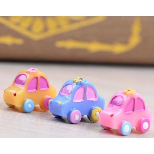 1pc Cartoon Car Miniature Figures Animal Figurine decoration Fairy garden Birthday Cake Car cartoon statue resin craft TNB094