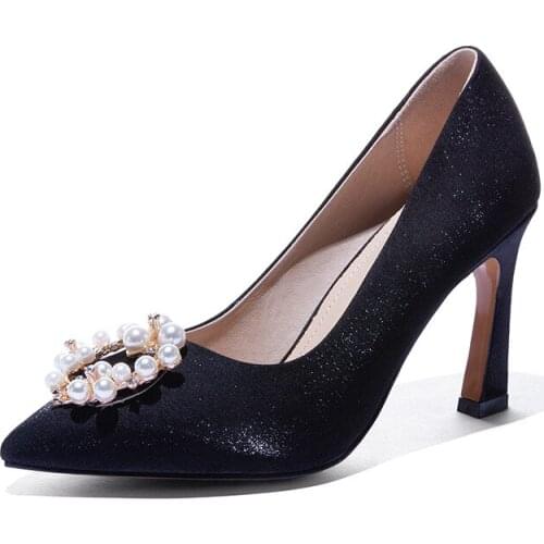Fashionable joker wedding shoe in the spring of 2019 the new high with shallow single shoes 40-43