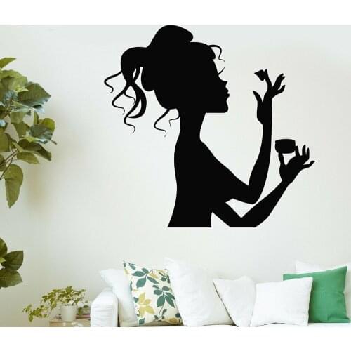 Nail Salon Wall Decal Makeup Cosmetics Window Vinyl Sticker Spa Salon Beauty Woman Girl Vinyl Mural Home Decor M112
