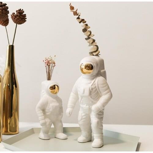 Home Decor Ceramics Vase Astronaut Statue Room Decor Sculpture Flower Pot Modern Art Desktop Ornaments European Style Gift