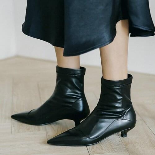 EshtonShero Shoes Woman Women Ankle Boots Low Heels Cow Leather Suede Platform Winter Slip On Ladies Motorcycle Boots Size 3-9