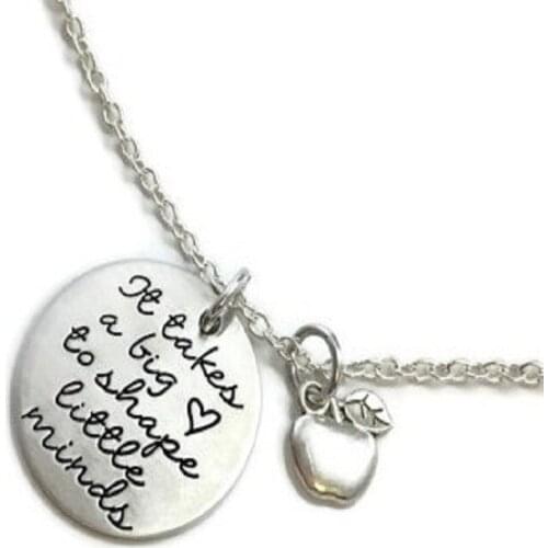 10PCS Simple Round Lettering It Takes a Big Heart to Teach little minds Pendant Necklace Jewelry Heart Shaped Apple Necklace