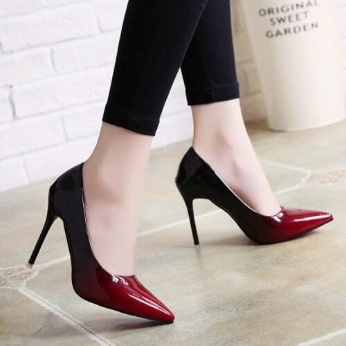 New Fashion Mature Women Pumps Classic Patent Leather High Heels Shoes Nude Sharp Head Paltform Wedding Women Dress Shoes Plus