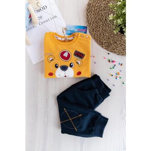 Two-Piece Baby Boy Bear Figured with Top and Bottom Set