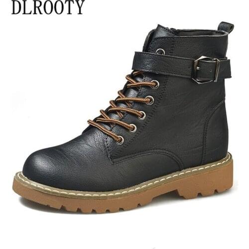 Women Ankle Martin Boots 2018 Autumn Female Casual Shoes Woman Flat Fashion Platform Round Toe Buckle Strap Solid Comfortable