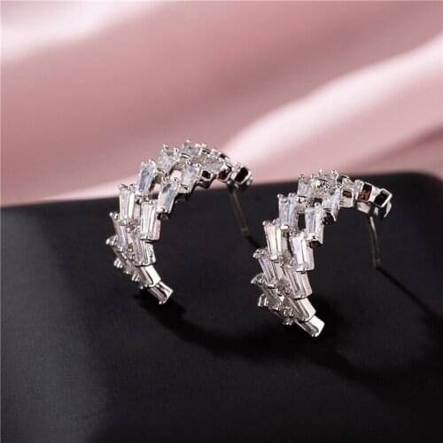 C- Shaped Semicircle Full Circle Zircon-Encrusted Stud Earrings Geometric Fashion Refined Grace Simple Womens Earrings
