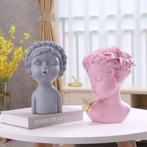 Golden Butterfly Girl Sculptures Ornaments Resin Portrait Figurines Home Decor Modern Crafts Statue Room Decor 24cm _WK