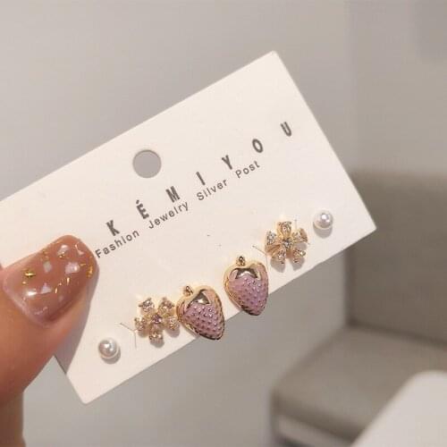 FIRST NOBLE Earrings