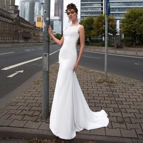 New Elegant Slim Mermaid Sleeveless Bridal Wedding Gowns Bateau Neck Illusion Back Appliqued Wedding Dress for Bride On Sale