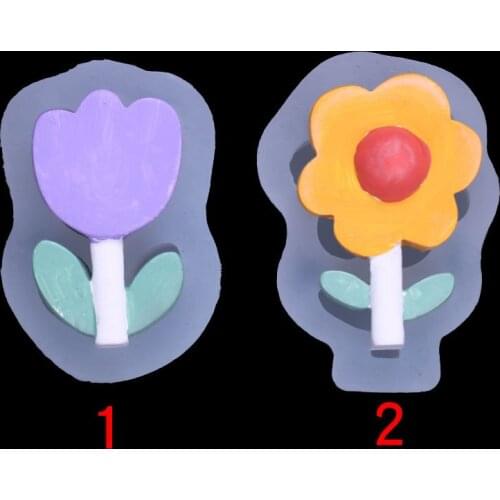 Cartoon flower Silicone chocolate Mold smiley face small flower diy car aromatherapy decoration ornaments Fondant Baking Mold