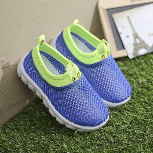 Children Summer Shoes Kids Sandals Candy Color Boys Girls Half Sandals Air Mesh Breathable Soft Light Beach Shoes 21-38 Casual
