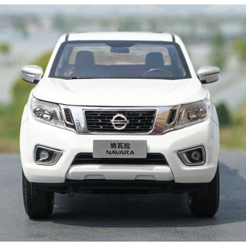 High simulation 1:18 zinc alloy brown/white/red diecast NISSA N NAVARA OFF-road vehicle pickup truck models for gift, collection