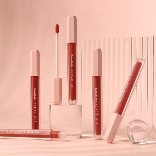 2021 New 4 Colors Light Matte Velvet Lip Glaze Waterproof Sweat Proof Long Lasting Lipstick Women Makeup Dropshiping TSLM1