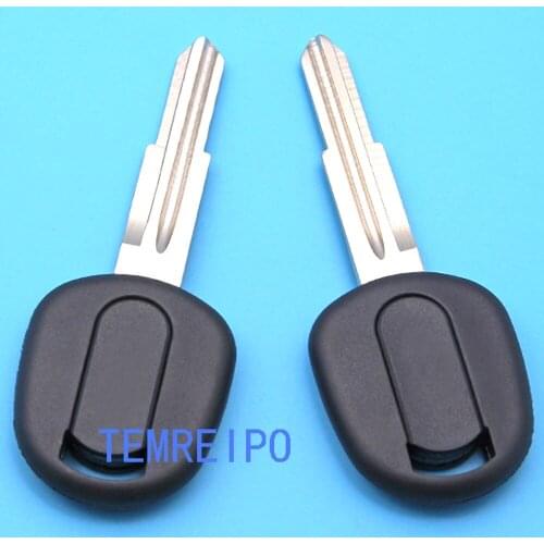 20pcs/lot Replacement Car Key Fob Chip Transonder Key Shell Blank uncut left right Blade Fit For Buick Excelle Car Key Case
