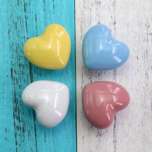 1PCS Ceramic Knobs Heart shaped Dresser Drawer Knobs / Kitchen Cabinet door handle Kids Furniture hardware Red Yellow White Pink