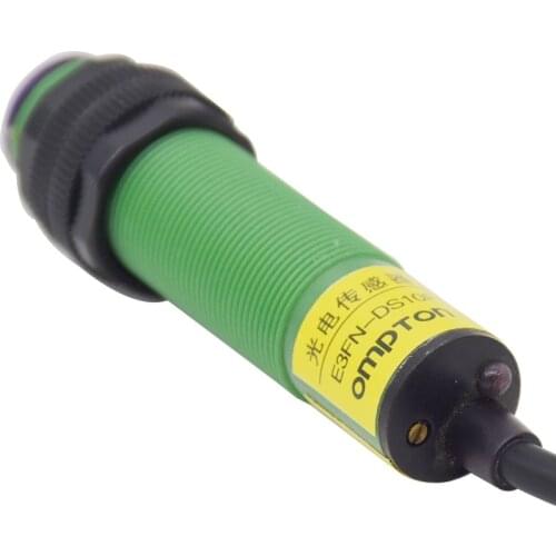 E3FN-DS10P1 PNP NO Diffuse reflection photoelectric switch 0-10cm (adjustable detection range 5-13cm)