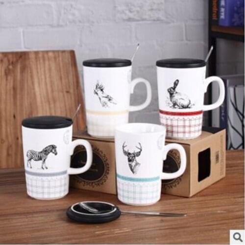 Procelain mug with wooden lid and and stainless steel spoon high quality tumbler creative tea cup ceramic coffee cup