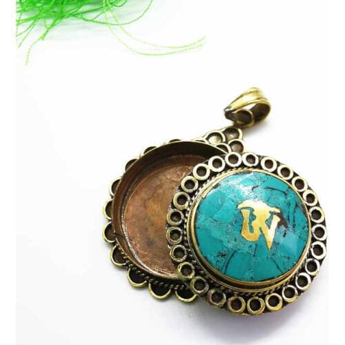 Tibetan Prayer Box Gau Brass Inlaid Stone Round Lotus Lockets Tibet Amulet Pendants Ethnic Hand Jewel TGB011