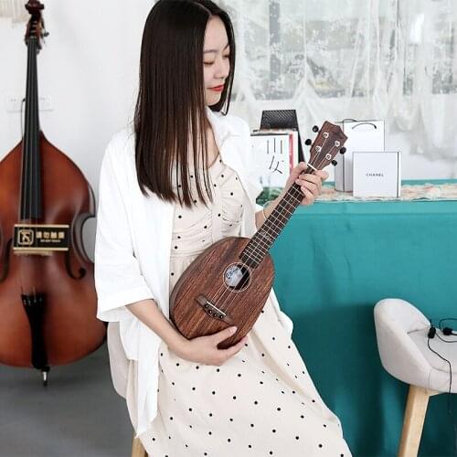 23 Inch String Ties Ukulele Decor Vintage Kids Adult Beginner 21 Inch Small Guitar Ukulele Guitarra Music Instrument HX50LL