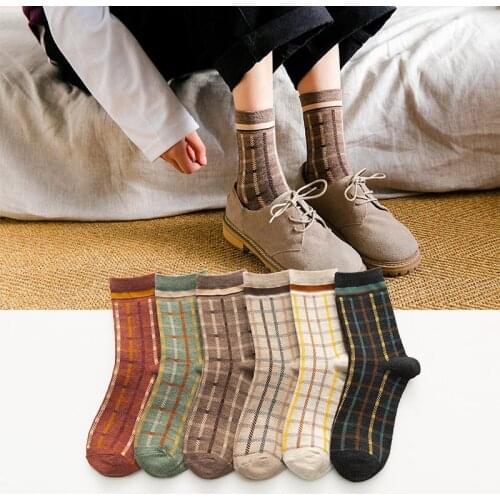 Autumn And Winter Womens Fashion Cotton Three-dimensional Socks Plaid Retro Europe and America Style Personality Socks Female