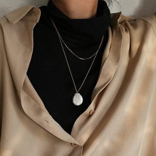 Simple Pearl Necklace Baroque Pearl Pendant for Women Wedding Party Gold Plated Long Chain Necklace Jewelry