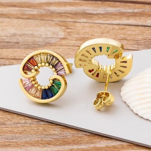Charm Elegant and Exquisite Copper Zircon Stud Earrings For Woman 2021 New Classic Jewelry Luxury Party Wedding Daily Earrings