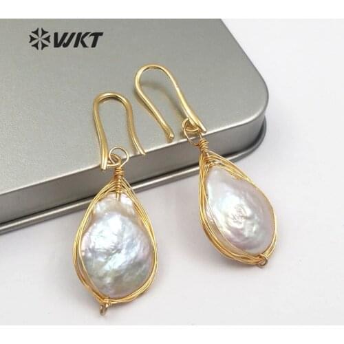 WT-E483 WKT New Arrival Vintage Natural freshwater Pearl Ladies Drop Earrings Can Be Used As A Gift