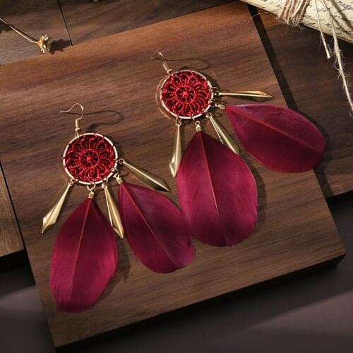 Bohemian Womens Red Feather Earrings Women Dream Catcher Woven Fashion Earrings Danglers Boho Summer Thailand Indian Jewelry